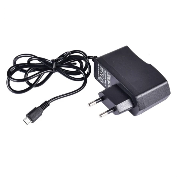 dna-mix-4u-mikser-audio-usb-mp3-bluetooth-4-kanaly-17712_3-552f5c18.jpg