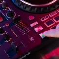 numark-mixtrack-pro-fx4.jpg