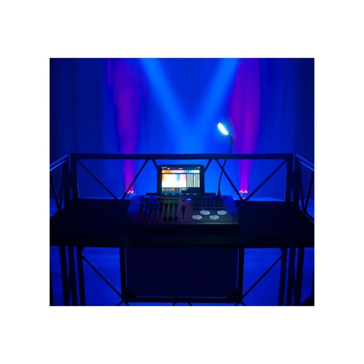 pro-event-tbl-2-mb-web-09-52949.jpg