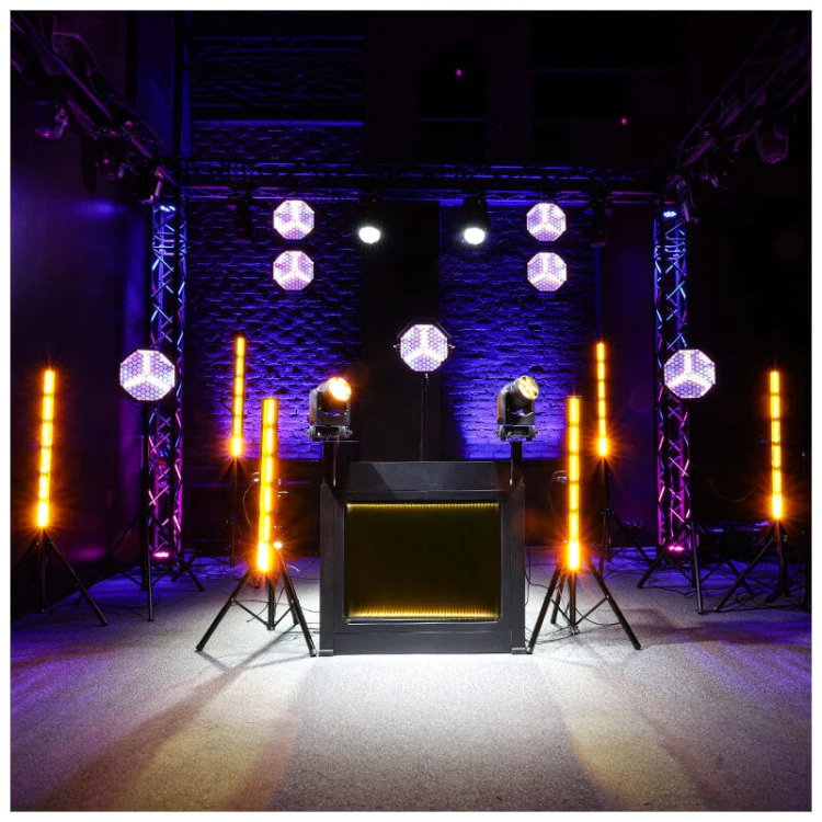 dna-dj-booth-07_1.jpg
