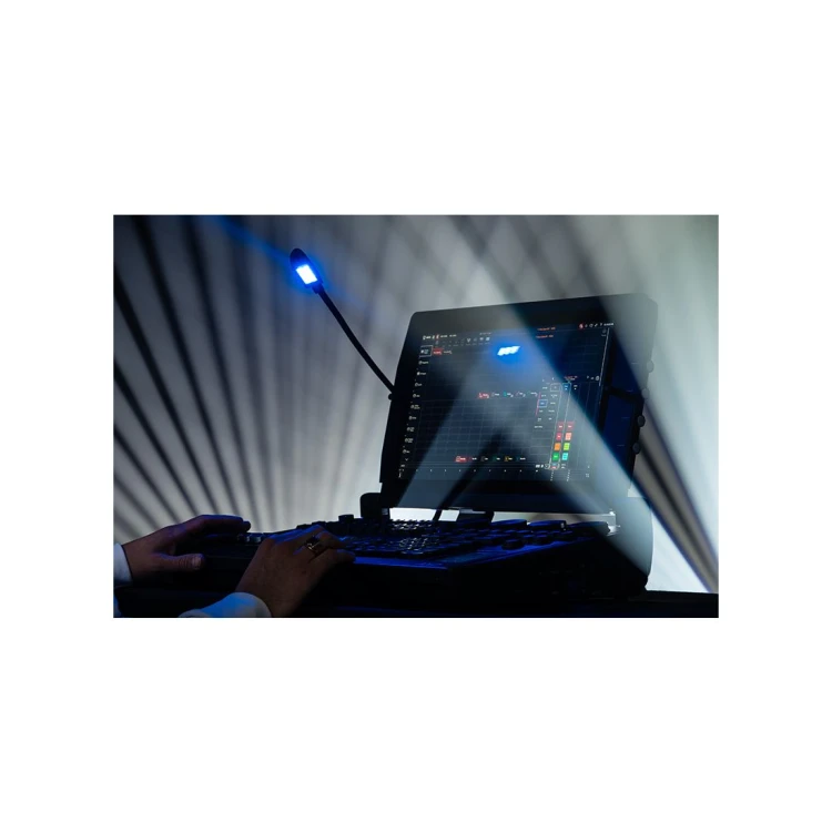 ax2-web-12.jpg