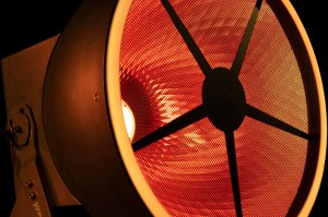 Showtec Goliath – Profesjonalny retro efekt LED z pixel-mappingiem (320W WW + 264×RGB)