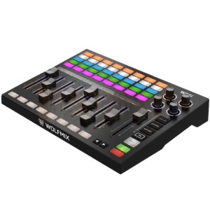 Wolfmix WING – rozszerzenie kontrolera DMX Wolfmix W1 z 8 motorowymi faderami